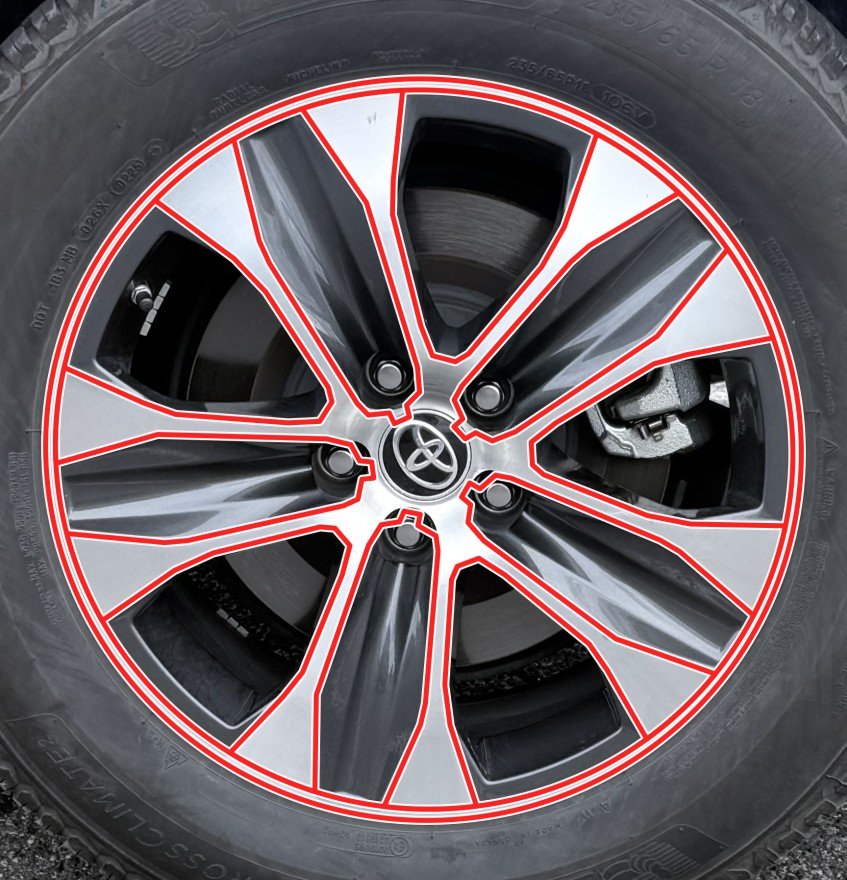 Gray split-Y wheel with red cut lines traced
