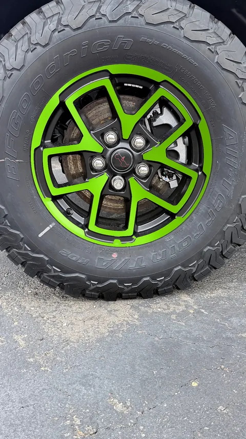 Jeep: Lime Green and more: Lime Green: spokes + lip