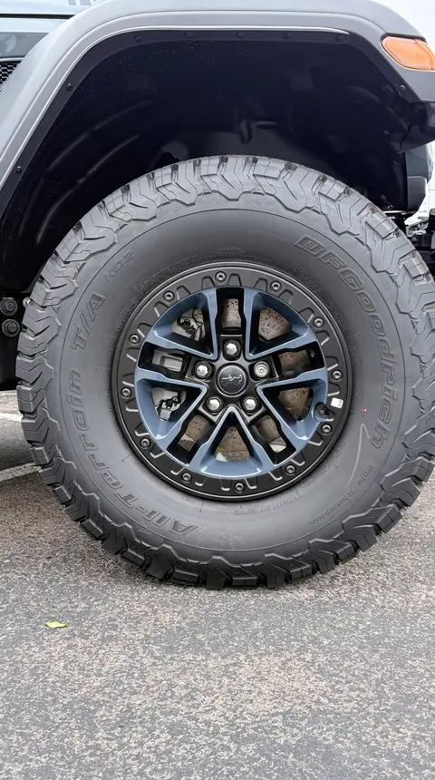 Jeep Wrangler Willys — Sting Gray — Partial — star only